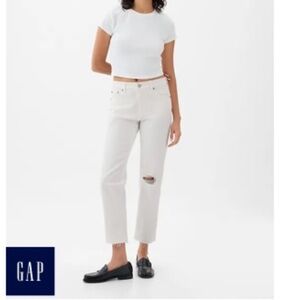 NWT GAP Women's high rise cheeky straight Jeans in optic white size 27/4 tall